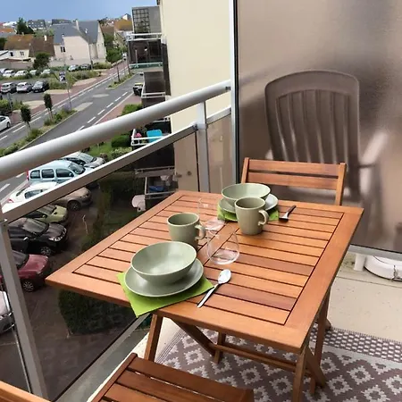Le 84 Apartment *